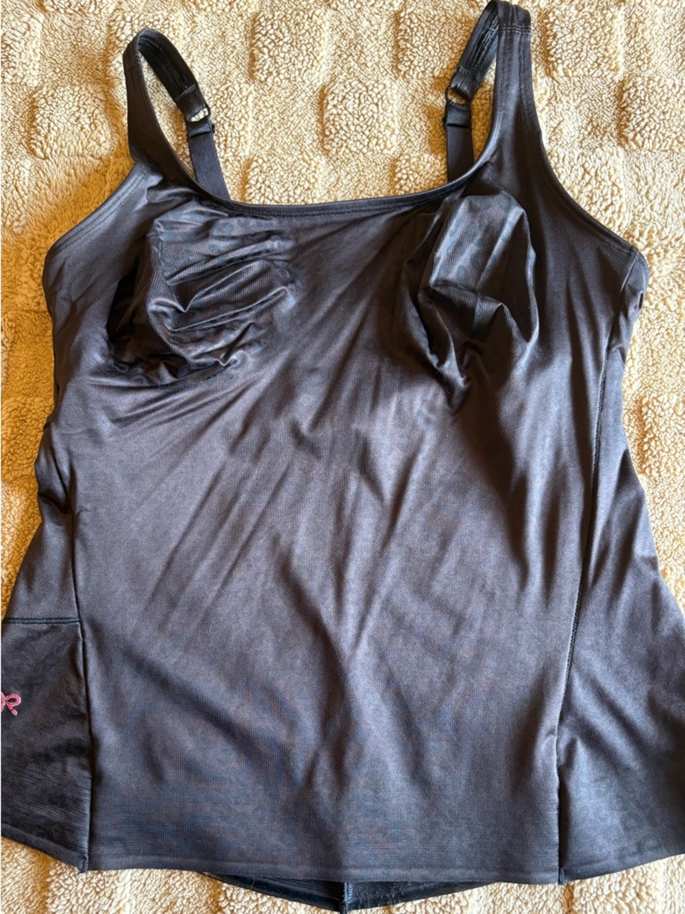 Ruby Ribbon Black Cheetah print Cami with side pocket.